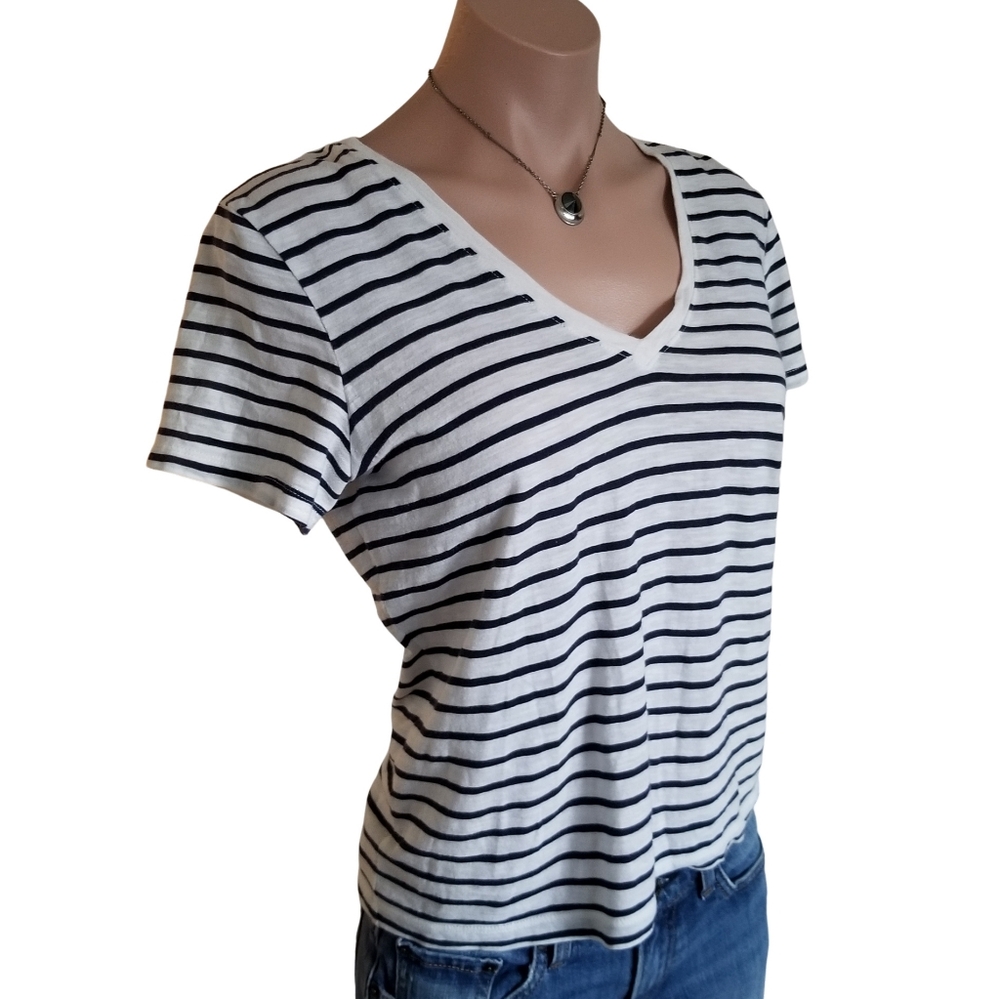 Madewell Striped V Neck Cotton Tee shirt size small FINAL PRICE! - Picture 7 of 11
